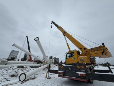 В Центральном парке Волгограда разобрали 50-метровое колесо обозрения