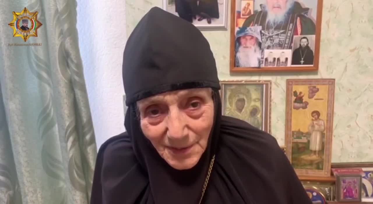 Апти Алаудинов: Игуменья монастыря Ахтырской Божьей Матери из села Гусевка Волгоградской области, матушка Серафима поздравляет славных защитников Отечества - бойцов спецназа "АХМАТ" МО РФ с Рождеством Христовым и желает...