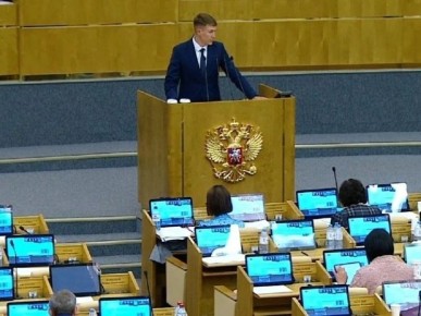 Госдума одобрила законопроект по административным правонарушениям от Алтайского края