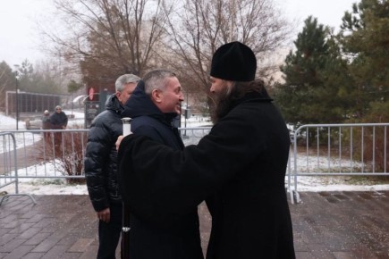 Андрей Бочаров встретился с митрополитом Волгоградским и Камышинским Феодором и обсудил совместную работу